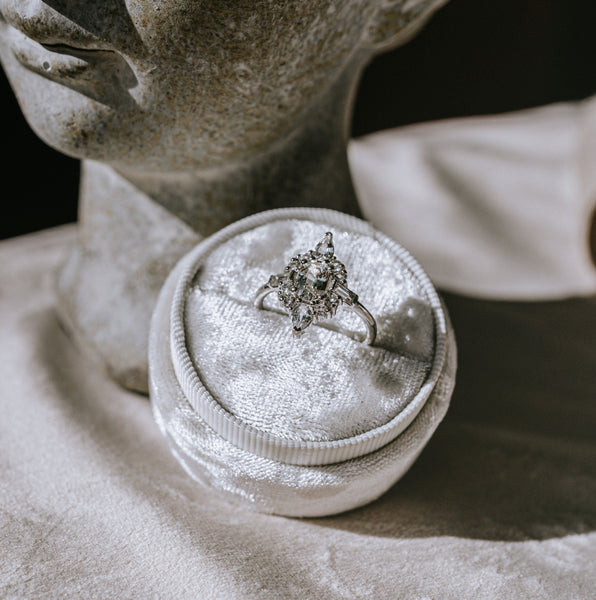 ALIANA || 1.65ct white sapphire ring in 14k white gold