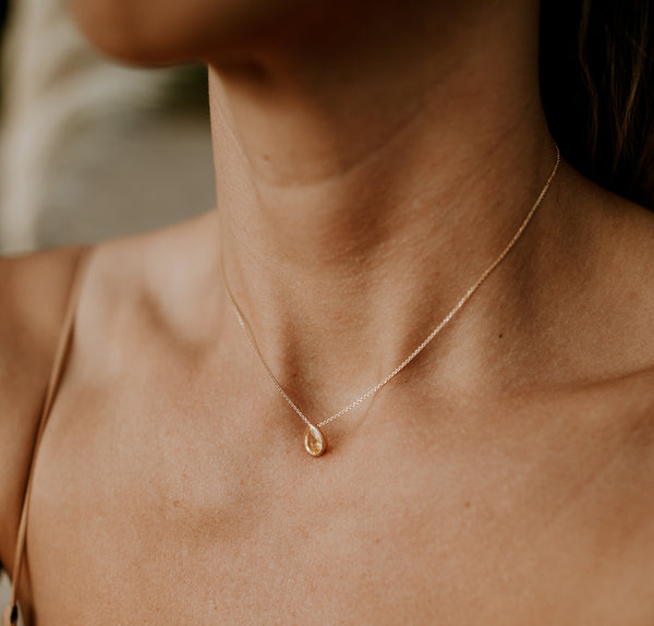 BORELLI || 1.71ct yellow sapphire necklace in yellow gold 14k