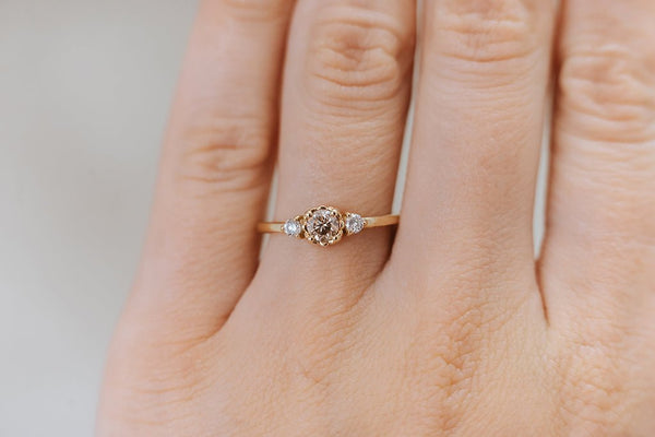 EPERNAY || 0.25ct champagne diamond ring