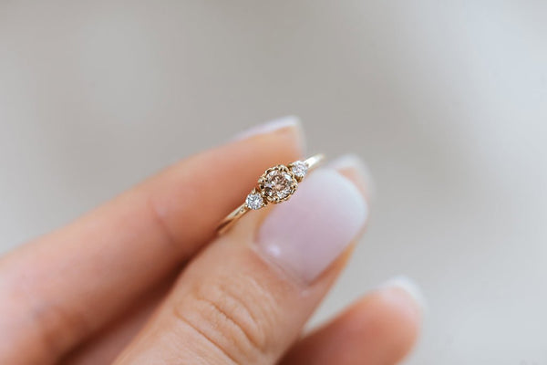 EPERNAY || 0.25ct champagne diamond ring