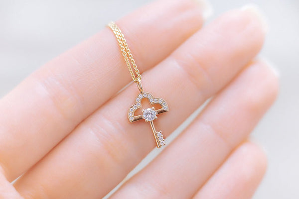 Magic diamond key