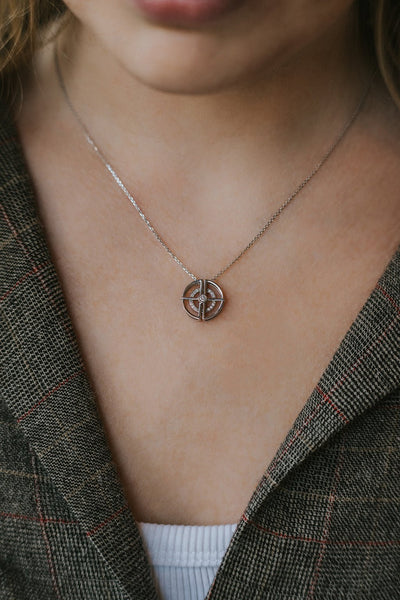 MY TRUE NORTH || 0.1ct diamond gold necklace