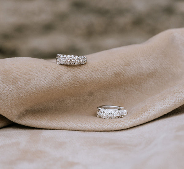 NOBU white gold and diamonds earrings