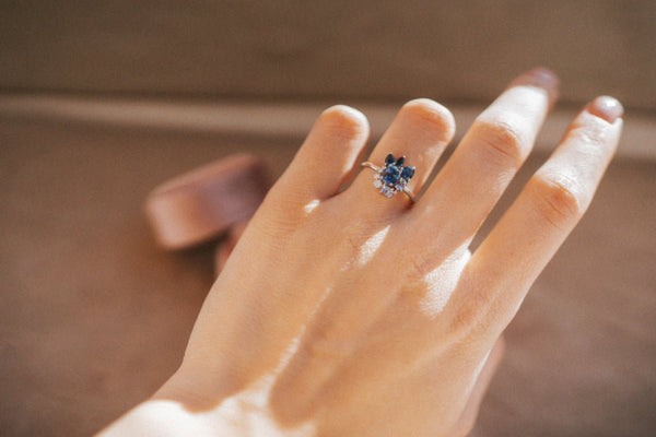 Sapphire, tanzanite and diamond ring