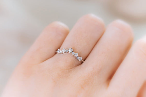 STARRY NIGHT || diamond wedding band