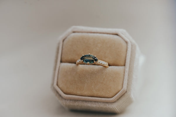 AVIGNON || Vintage - inspired engagement ring with Australian teal marquise sapphire