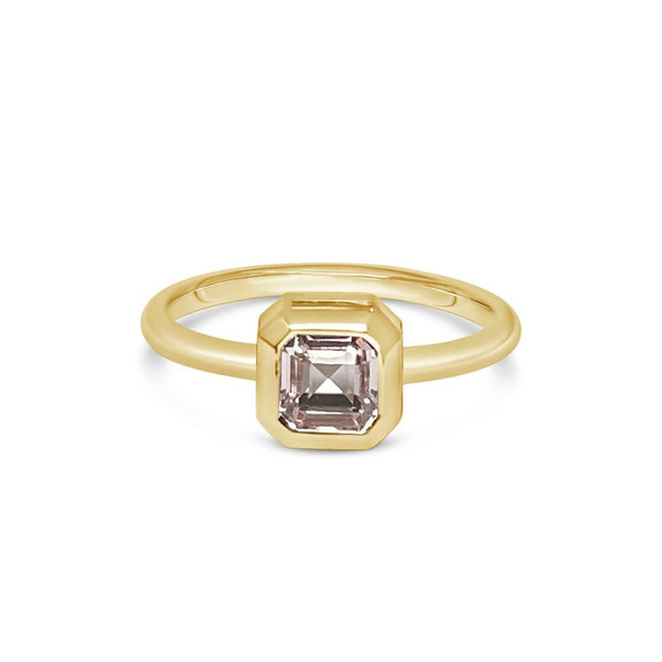 REVE || 1.2ct peach sapphire in yellow gold 14k