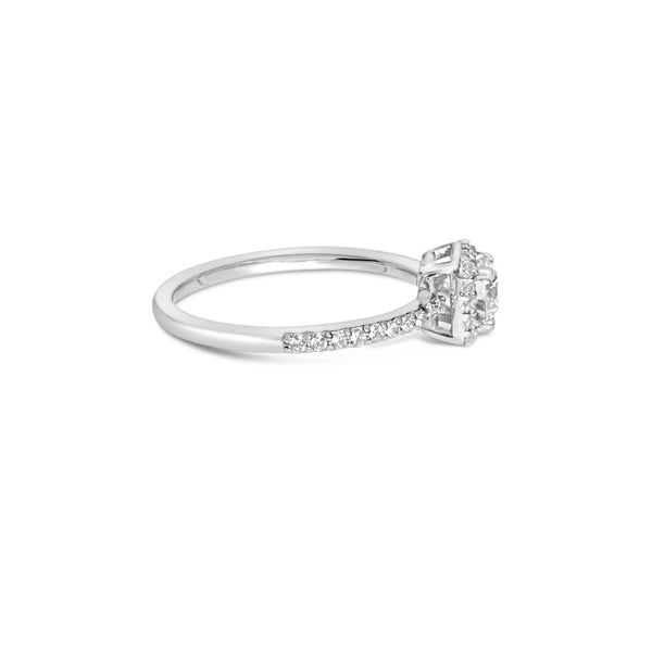 CARRE || 0.3ct central diamond with a square halo ring in 14k white gold