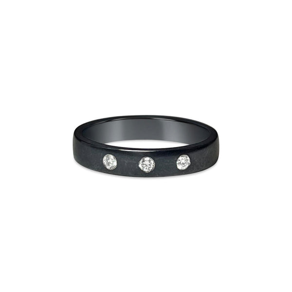 NIOBI || black niobium ring with diamonds