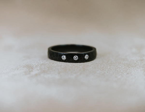 NIOBI || hammered black niobium ring with diamonds