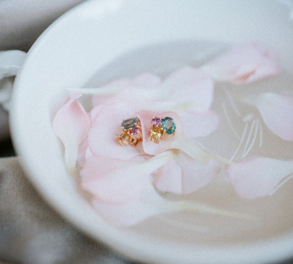 PETAL sapphire and tourmaline earrings - LOFT.bijoux || Custom jewelry & wedding rings / Bijoux sur mesure & bagues de mariage || Montreal