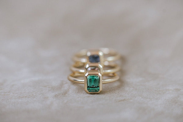 REVE || 0.7ct emerald in yellow gold 14k