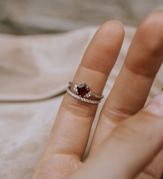 RIVIERA delicate diamond wedding band - LOFT.bijoux || Custom jewelry & wedding rings / Bijoux sur mesure & bagues de mariage || Montreal