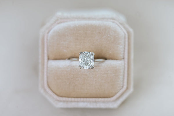 RIVOLI || cushion diamond ring