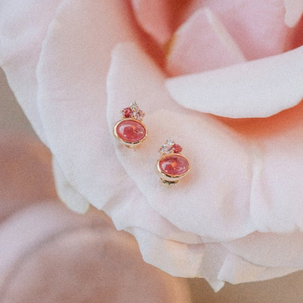 Strawberry Greenland sapphire earrings - LOFT.bijoux || Custom jewelry & wedding rings / Bijoux sur mesure & bagues de mariage || Montreal