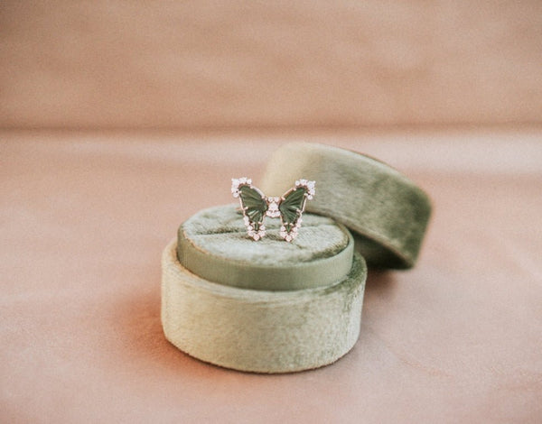 Tourmaline & diamonds butterfly ring - LOFT.bijoux || Custom jewelry & wedding rings / Bijoux sur mesure & bagues de mariage || Montreal