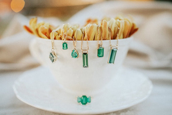 Trio emerald ring - LOFT.bijoux || Custom jewelry & wedding rings / Bijoux sur mesure & bagues de mariage || Montreal
